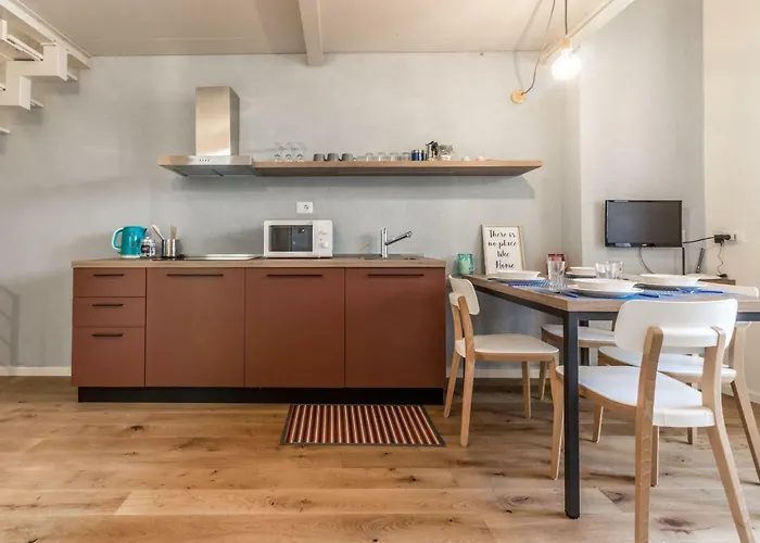 Petra Sarda サン・パンタレオ